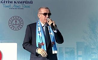 Erdoğan: Bak Miçotakis, eğer bir yanlış yapmaya kalkarsan çılgın Türkler yürür, bunu bilesin