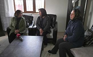 Selvi Kılıçdaroğlu'na dert yanan depremzede: “Bu ülkenin kaderi artık bu olmamalı. Artık bu ülke ilimle, bilimle ilerlemeli”