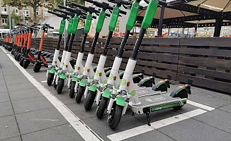 İstanbul'da scooterlar için yeni düzenleme: Yaya trafiğinin olduğu yerlerde hız sınırı uygulanacak, bin 500 park alanı açılacak