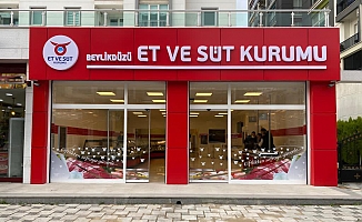 Et ve Süt Kurumu, Adana Et Kombinası'nda hayvana yapılan işkenceye ilişkin sorumluların "işten el çektirildiğini" duyurdu