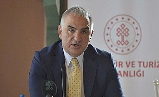 Kültür ve Turizm Bakanı Ersoy: Sezona rekorlar kırarak girdik