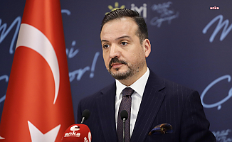 Kürşad Zorlu: "İsveç’te kutsal kitabımız Kur'an-ı Kerim’i hedef alan bir alçak provokasyon daha gerçekleşmiştir. Öncelikle nerede ve nasıl olursa olsun milli ve manevi değerlerimize yönelik bu saldırıları şiddetle kınıyoruz”"