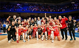 A Milli Kadın Voleybol Takımı, Milletler Ligi şampiyonu oldu