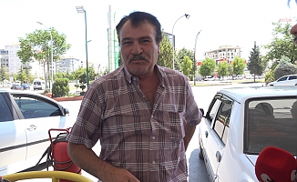 Aksaraylı vatandaştan akaryakıt zammına tepki: "Oy verdik, zam yedik; yazıklar olsun. Oy verdiğimize pişman olduk"