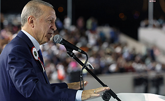 Erdoğan: Türkiye’ye ve Türk ekonomisine katkı sağlayan herkese kapımız açıktır