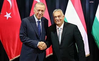 Cumhurbaşkanı Erdoğan, Budapeşte'de Macaristan Başbakanı Orban ile görüştü