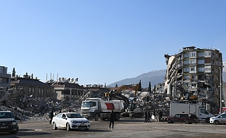 Barut: "Adana'da 61 okul orta ve ağır hasarlı"