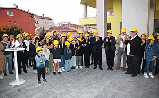 DOSTLUK VE KARDEŞLİK MESAJINI İNSAN YÜZLERİ İLE VEREN PROJE İÇERENKÖY’DE SERGİLENİYOR