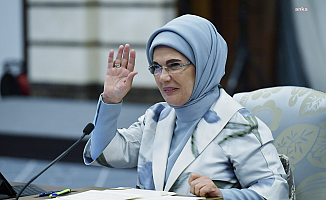 Emine Erdoğan: “11 Ekim Kız Çocukları Günü vesilesiyle yegâne dileğim, Filistin-İsrail savaşının yıkıcı etkilerinden daha fazla çocuğumuzun etkilenmemesi"