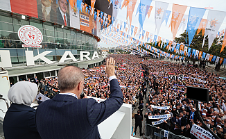 Erdoğan: "14 ve 28 Mayıs seçimlerinde olduğu gibi 31 Mart'ta da Ak Parti ve Cumhur İttifakı olarak ipi yine göğüslemeye hazır mıyız?”