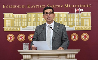 Hikmet Yalım Halıcı: "Bakanlar Meclis'e değil, saraya hesap verme derdinde. O nedenle milletvekillerinin önergeleri yanıtsız bırakılıyor"