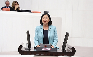 CHP'li Süllü:  Eskişehir VAK-DES Otopark Gelirinin Ankara Demirspor’a Aktarılmasına Tepki Gösterdi.
