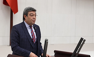 Dursun Ataş: Meclis’te vatandaşların sesi olmaya devam ediyor.