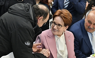 Meral Akşener: "Emekliye zam da vereceksin, öğretmeni de tayin edeceksin"