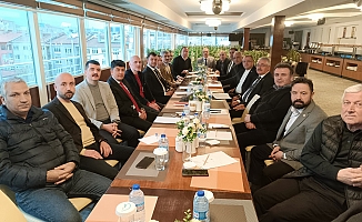 Birleşik Kamu-İş Konfederasyonu: "Demokrasi, Hukuk ve Adalet Mücadelemizi Kararlılıkla Sürdüreceğiz"