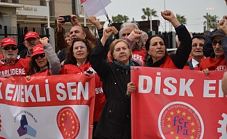 Emeklilerden İktidara Bayram İkramiyesi Tepkisi: İktidarla Bayramlaşmıyoruz!