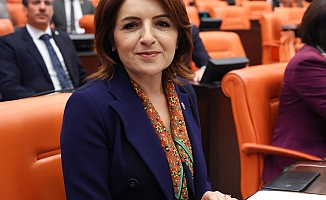 CHP’li Gülcan Kış:  “Bu Ülkenin Gençleri Tutsak Değil, Umuttur!”
