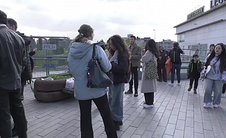 Oyuncu Arkadaşları Üzümoğlu'na Destek İçin Çağlayan'da