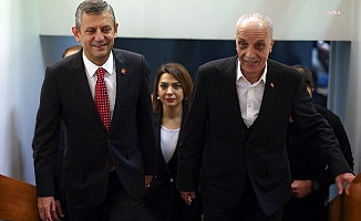 CHP, asgari ücrete ara zam için sendikaları ziyaret edecek
