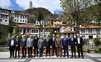 Mansur Yavaş, 17-18 Mayıs'ta Ayaş’tan Sapanca’ya uzanan İpek Yolu Turizm Koridoru'nda yer alan ilçeleri ziyaret edecek