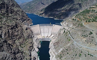 Sivas Çamlıgöze ve Koyulhisar HES'lerin işletme hakkı 2,16 milyar TL'ye devredildi