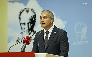 Suat Özçağdaş: "AKP iktidarında işlevsizleştirilen teftiş ve denetim sistemi nedeniyle okullar ve eğitim sistemi savruluyor"