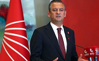 Özgür Özel: “Tayyip Bey’e buradan ekmek çıkmaz. Ama buradan ekmek çıkaramaya kalkarsa siyasetten çok aç kalır daha"