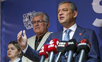 Özgür Özel: “Birilerinin Anayasa’nın bazı maddelerinden güç alıp bazı maddelerini yok saydığı bir Anayasasızlaştırma sürecine itiraz ediyoruz”