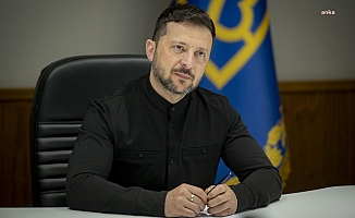 Zelenskiy: Ukrayna güçleri Rusya'daki petrol rafinerisi ve askeri hedefleri vurdu