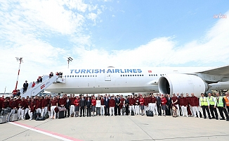 A Milli Futbol Takımı, Dünya Kupası için ABD’ye uğurlandı