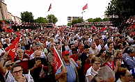 span style=color:#ff0000Hasan Akgün, Büyükçekmece mitingine mesaj gönderdi: Yaşadığımız bu hukuk, adalet ve insan dışı uygulamalar Türk demokrasi tarihinde kara bir leke olarak anılacaktır/span