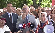 CHP, TBMM önünde zeytinlik yasasına itiraz etti... Ali Mahir Başarır: "Varank denen adam gün gelecek o tarlalarda korkuluk bile olamayacak"
