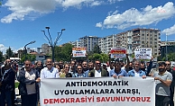 Diyarbakır’daki STK’lardan açıklama: “Bugün CHP'ye yönelen kayyum saldırısı karşısında susup izleyici kalamayız”