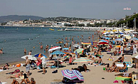 TÜİK: Turizm geliri ikinci çeyrekte yüzde 2,6 azaldı
