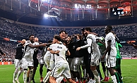 span style=color:#008000Beşiktaş, Avrupa Ligi#039;ne farklı galibiyetle başladı: Olimpik Marsilya#039;yı 4-1 yendi/span