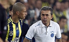Alex de Souza'nın Aykut Kocaman açıklaması Fenerbahçelileri ikiye böldü