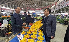 CHP’li Başevirgen’e Pazarcı Satamamaktan, Vatandaş Alamamaktan İsyan Etti