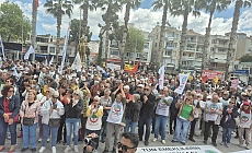 İzmir’de emekliler meydanlara çıktı: Sefalet zulmüne son