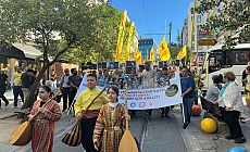 Sivas Katliamı’nda yaşamını yitiren 33 kişi 33’üncü yılda Kadıköy’de anıldı: Katliamlarla hesaplaşılmadan demokrasi gelmez